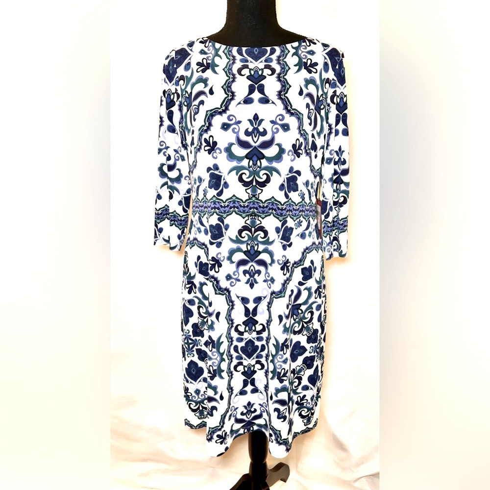 Nwt Vince Camuto Women’s Print Crepe Shift Dress Size 10
